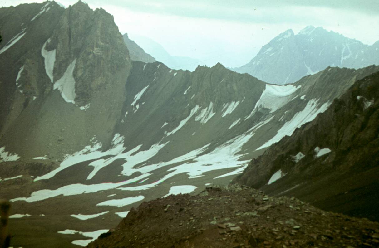 169.JPG