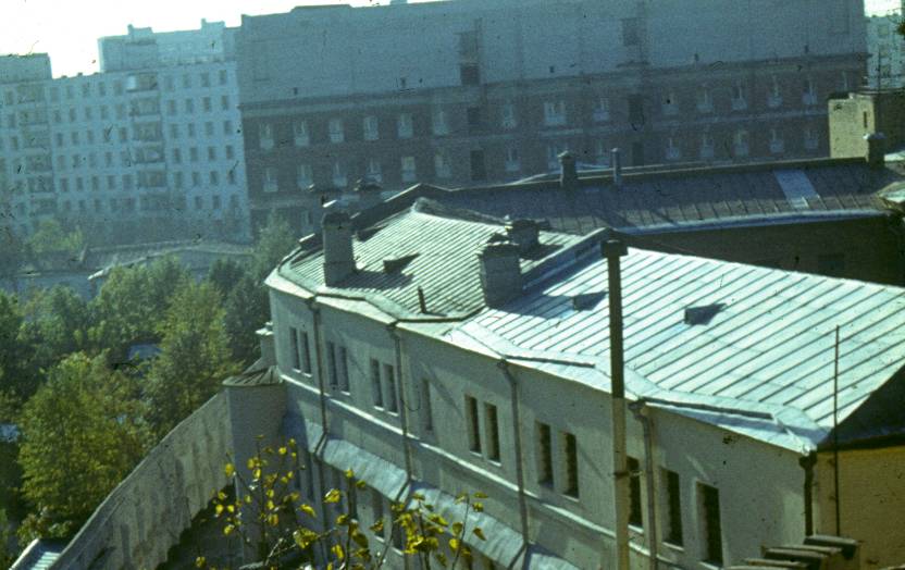 106a.JPG