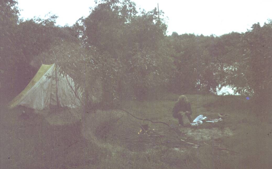 051.jpg