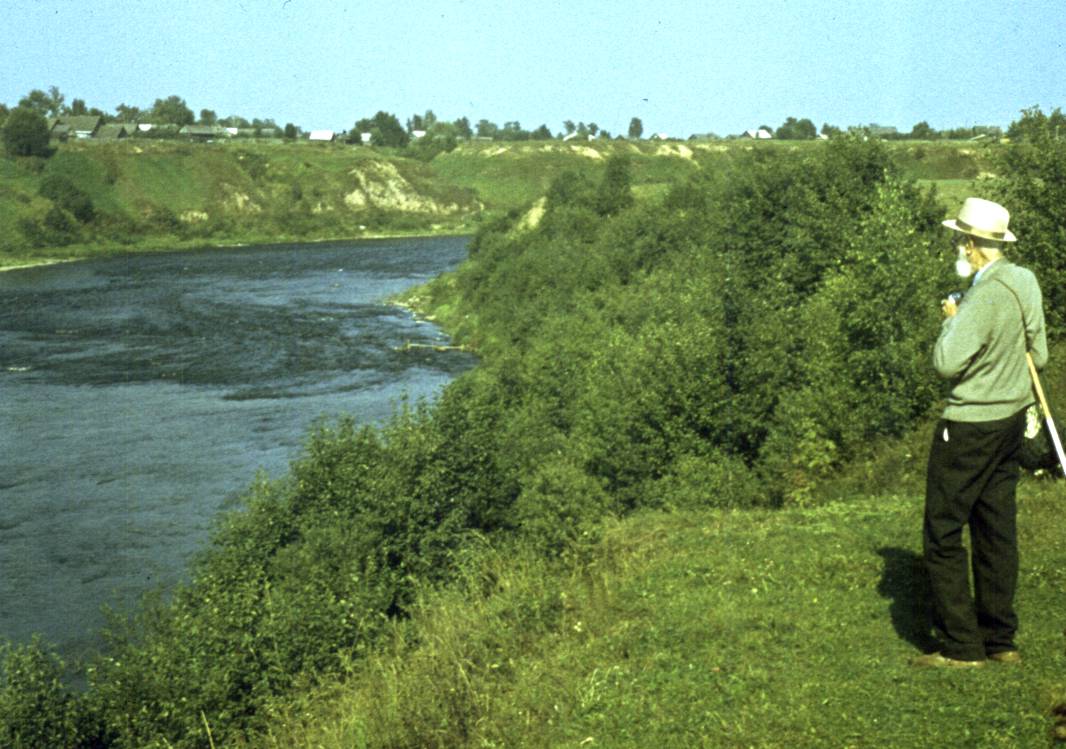 013-1.jpg