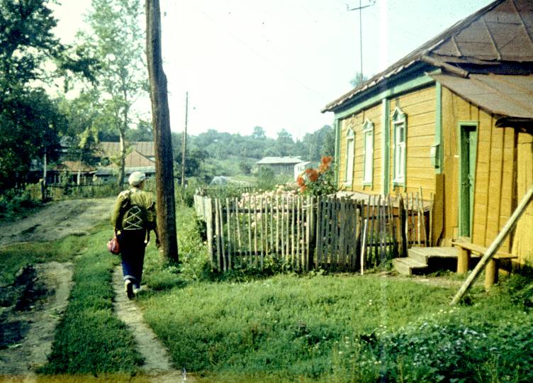 011.jpg
