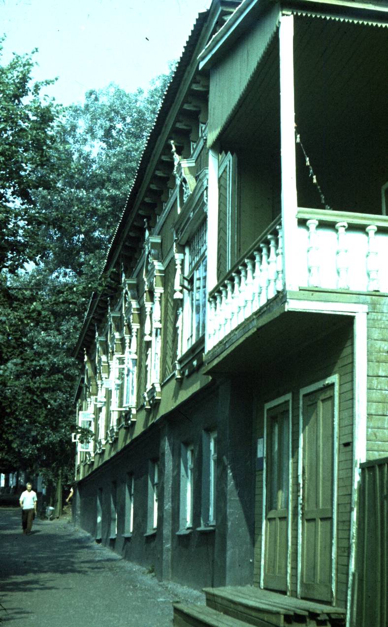 196.jpg