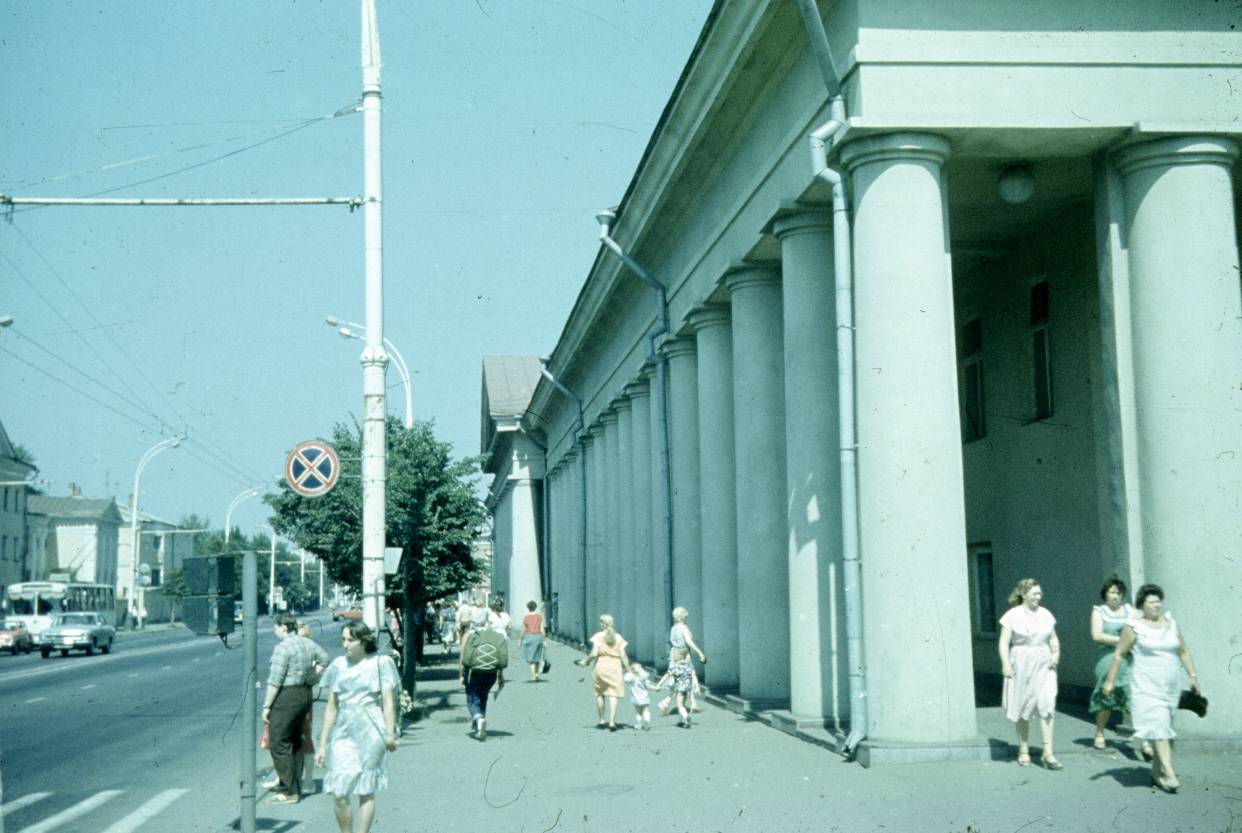 042.jpg