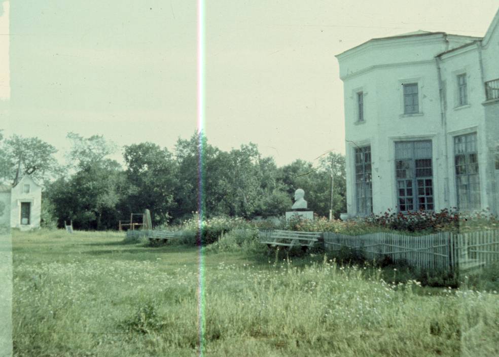 085-2.jpg