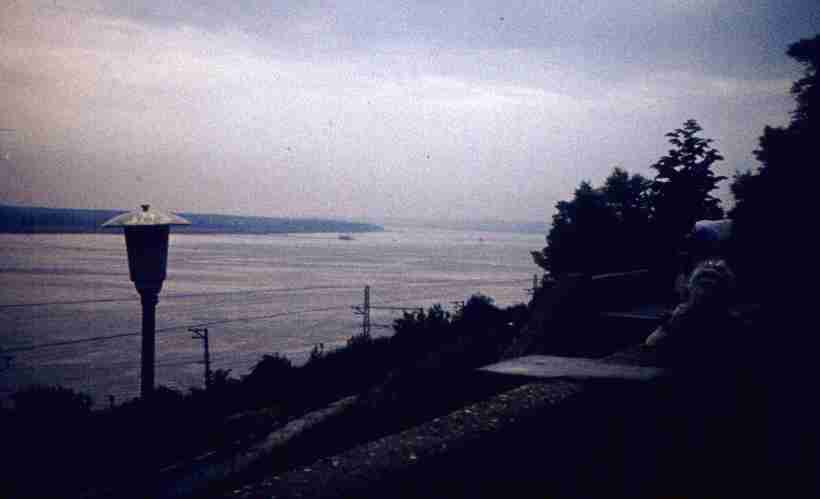 092-1.jpg