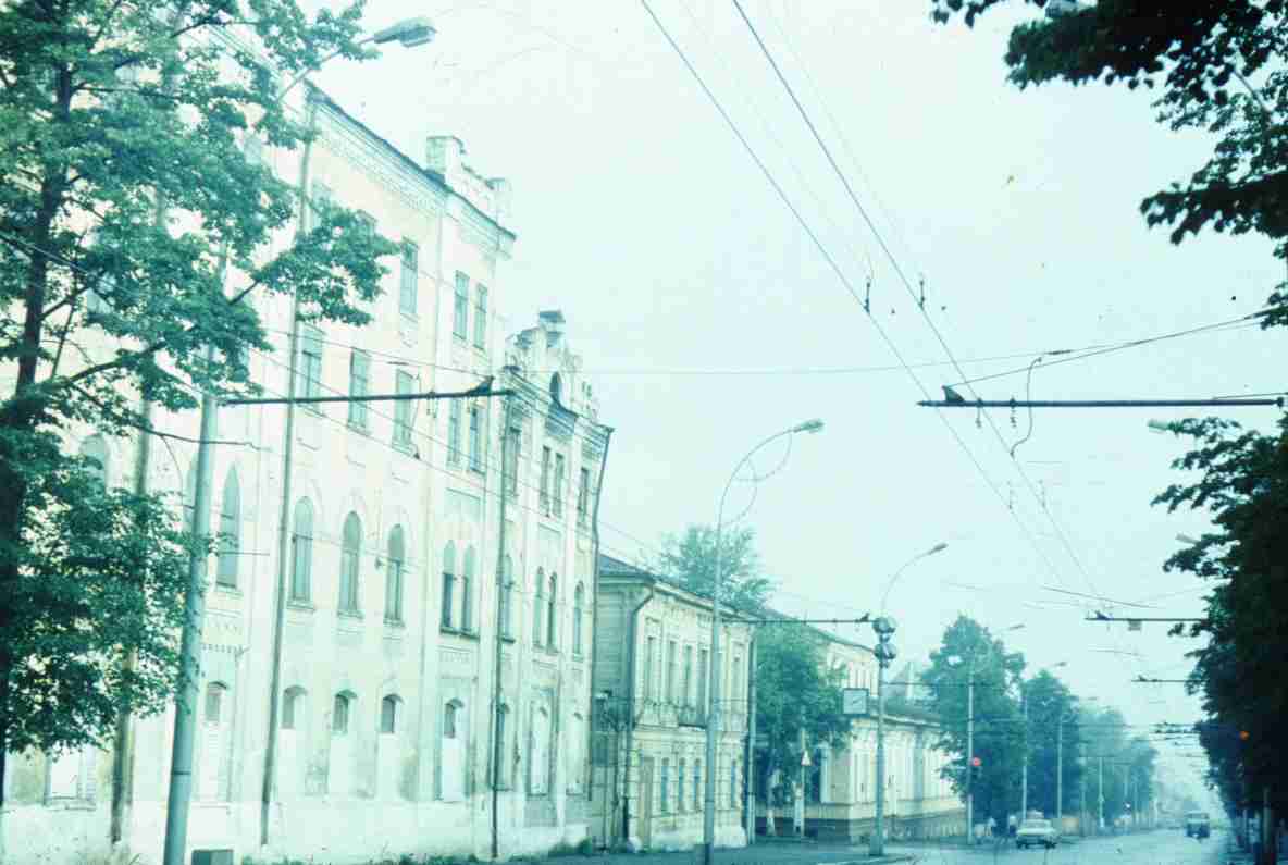 100.jpg