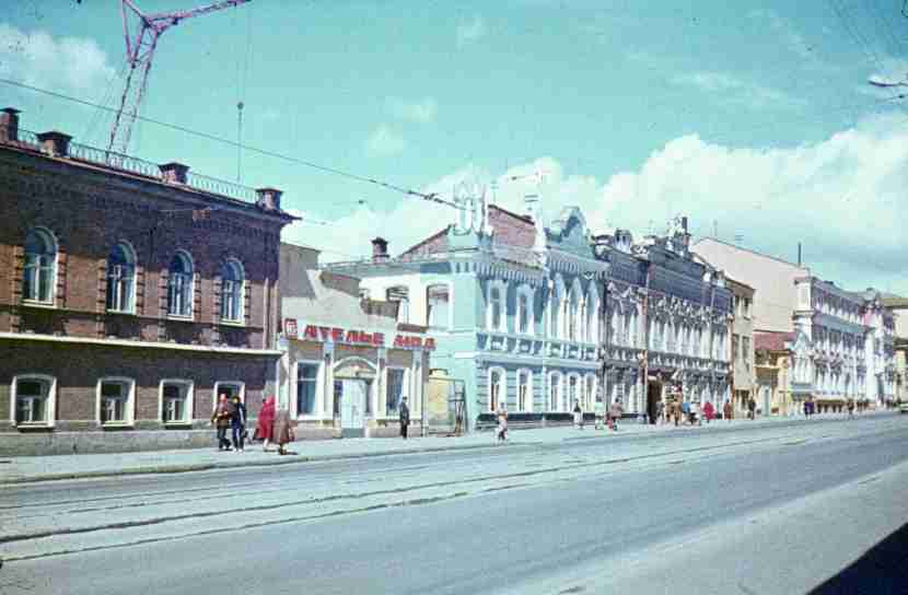 221-1.jpg