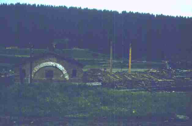 103.jpg