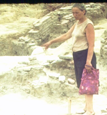066-1.jpg
