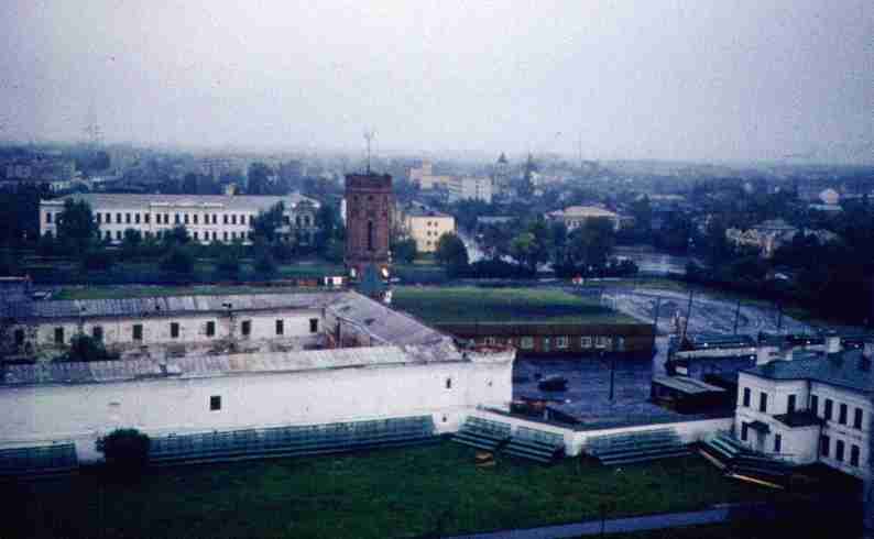 050-1.jpg