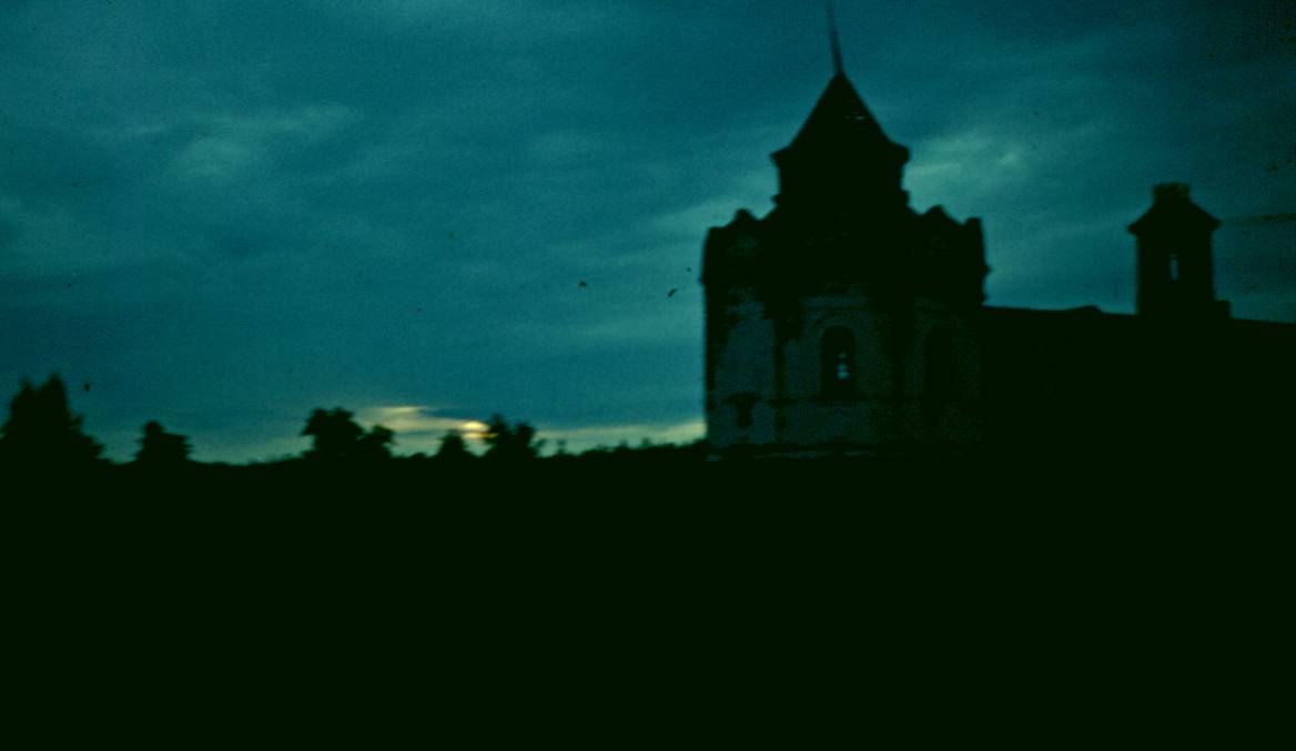 070.JPG
