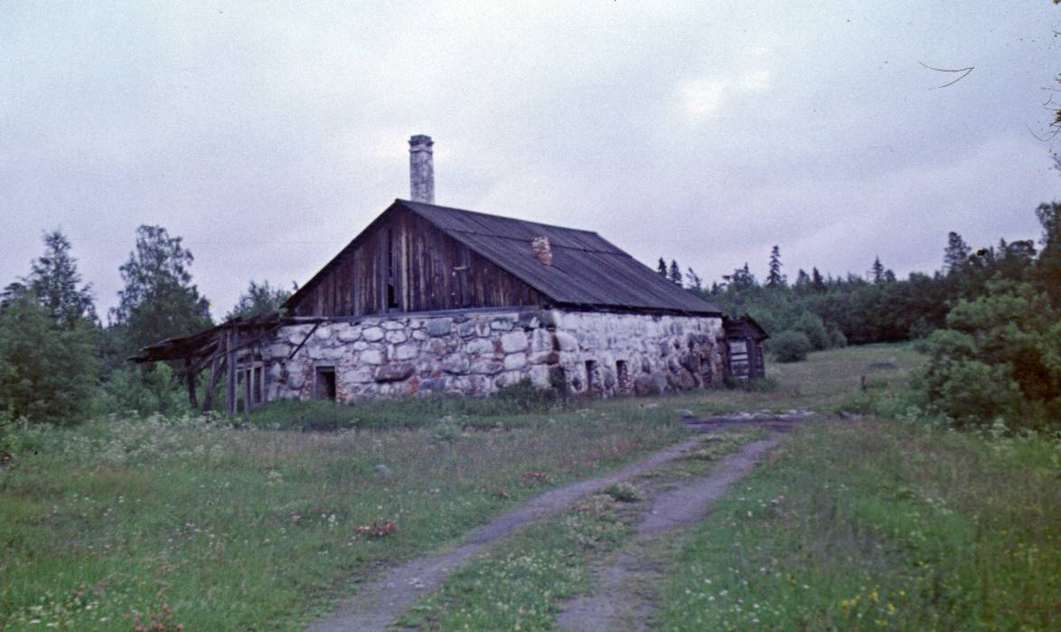 072.JPG