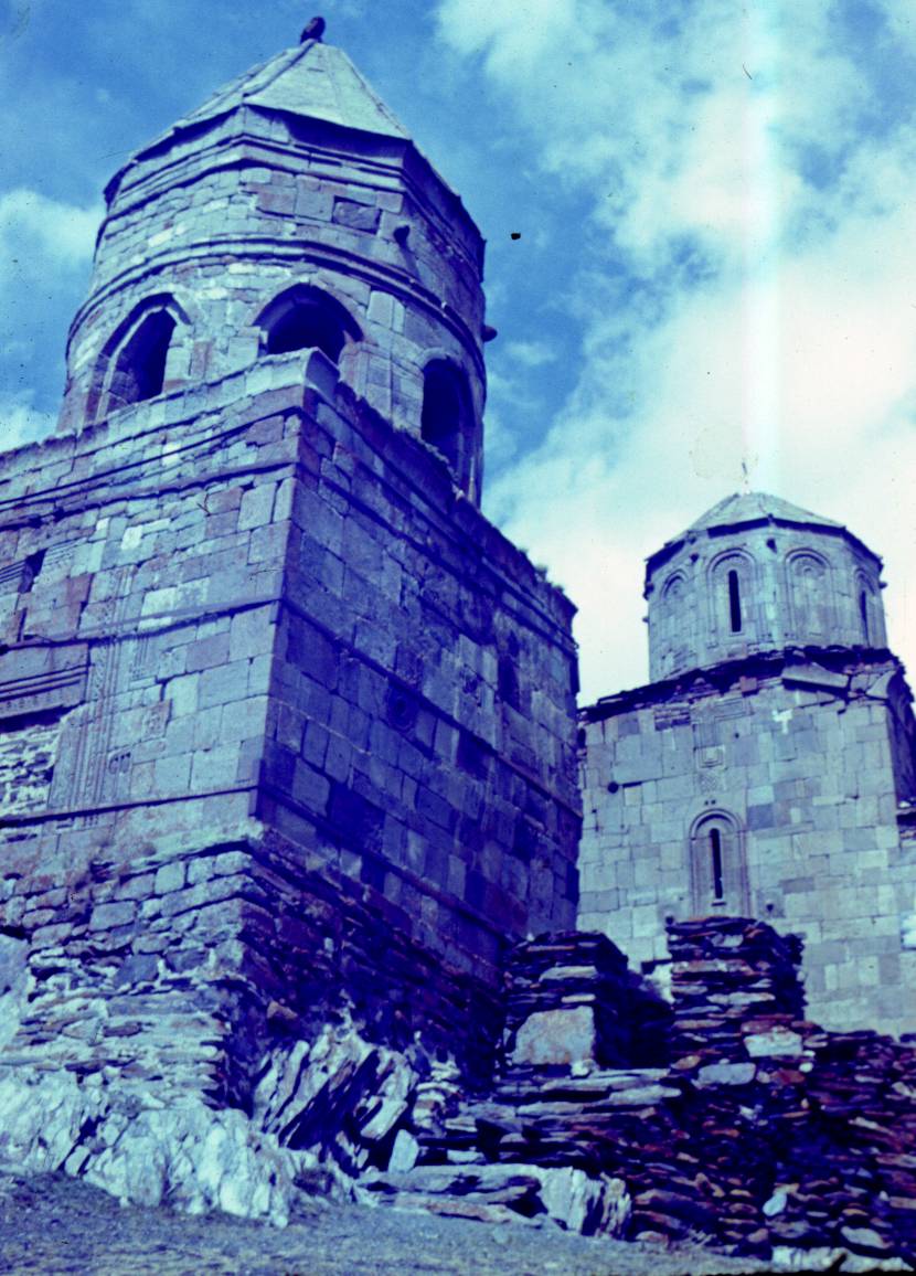 066.JPG