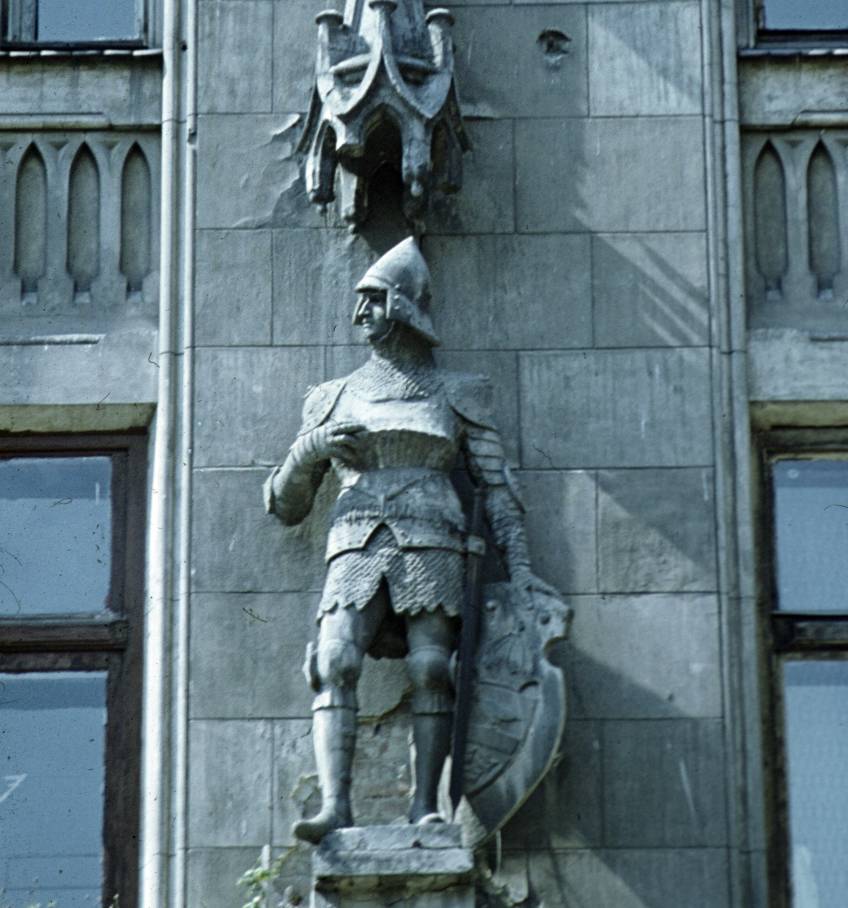 103.JPG