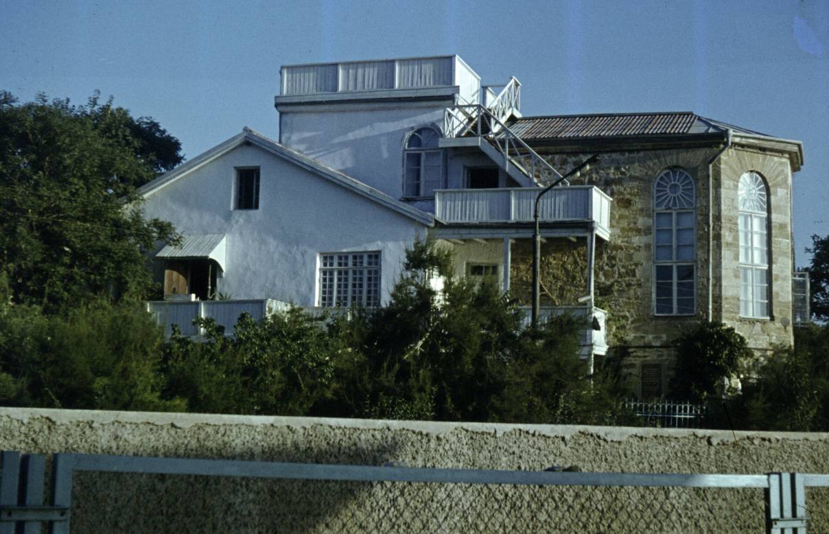 140.jpg