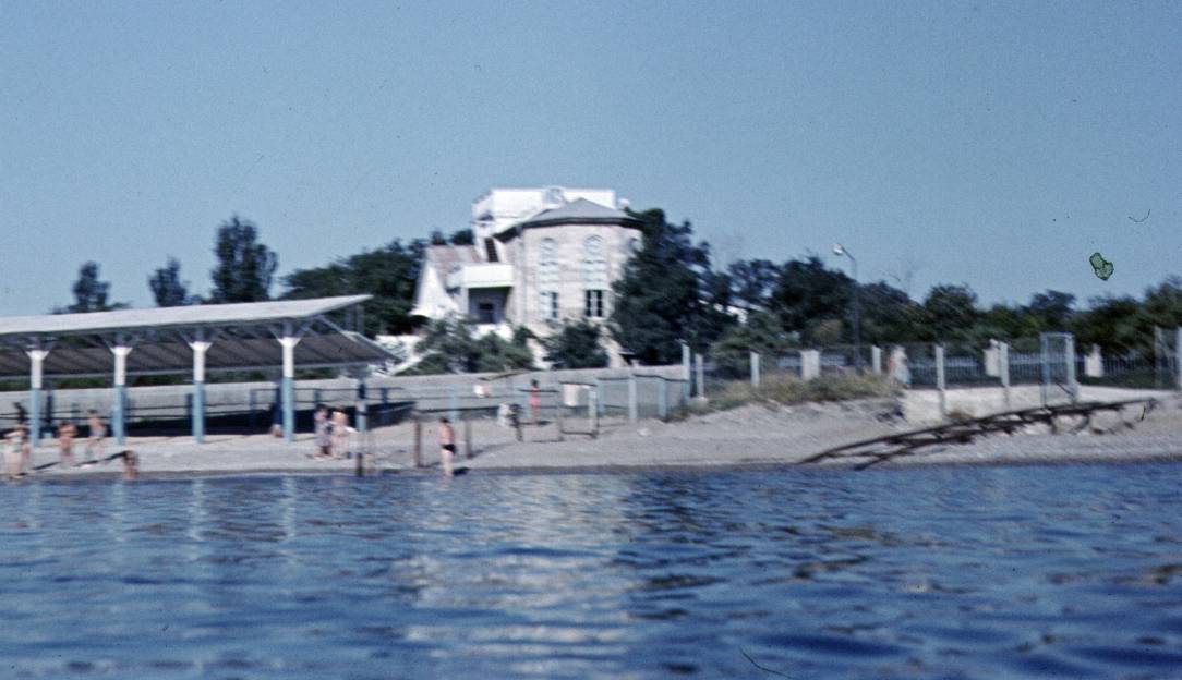 160.jpg