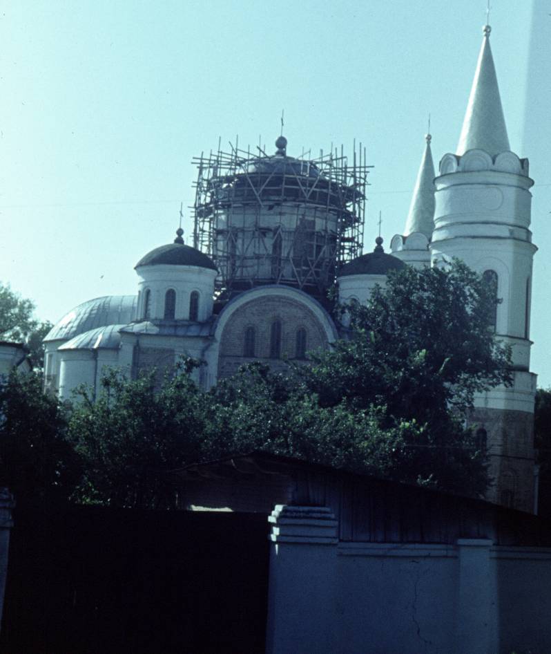 050.jpg