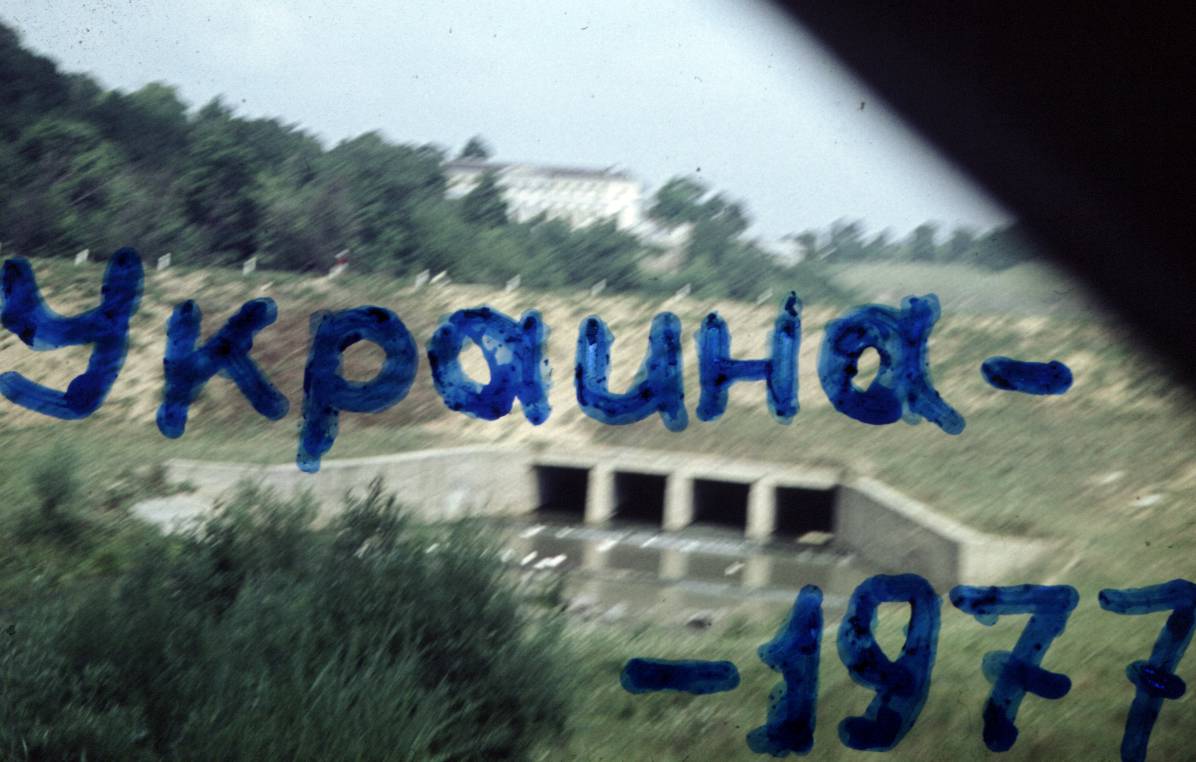 001.jpg