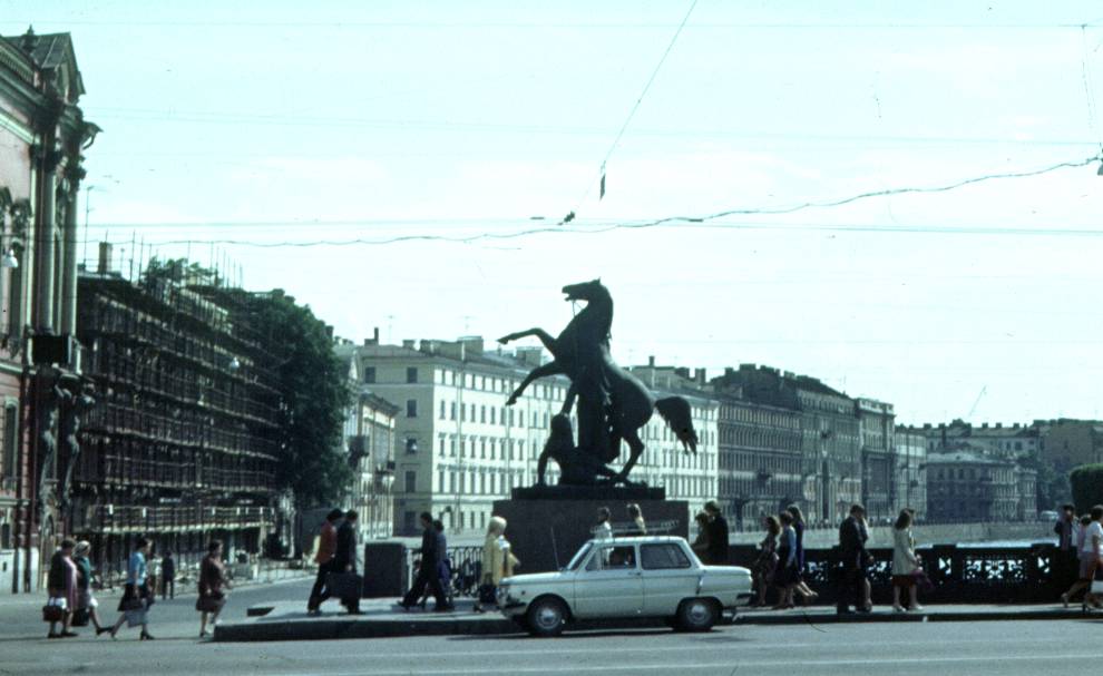 143-1.jpg