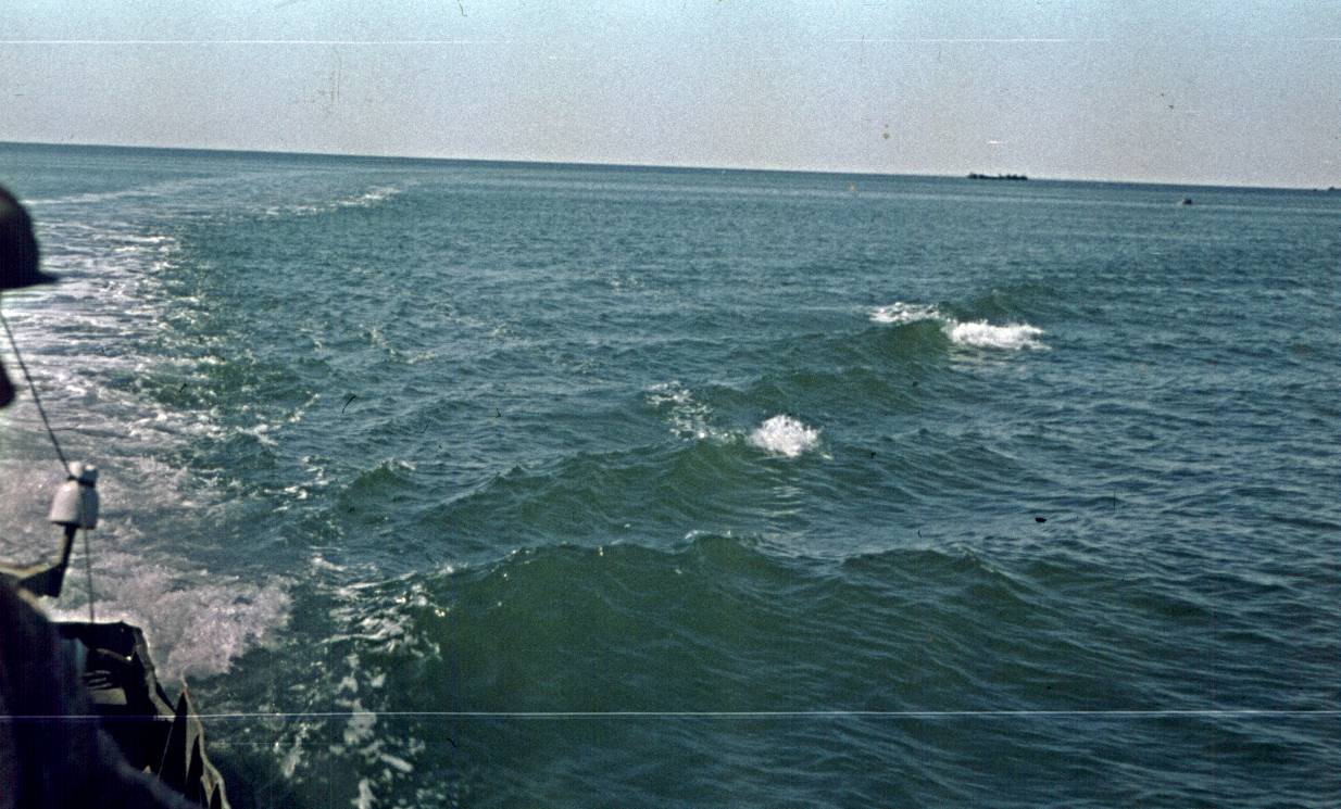 032.jpg