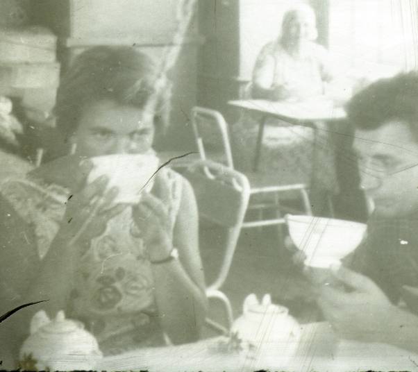 048-1.jpg