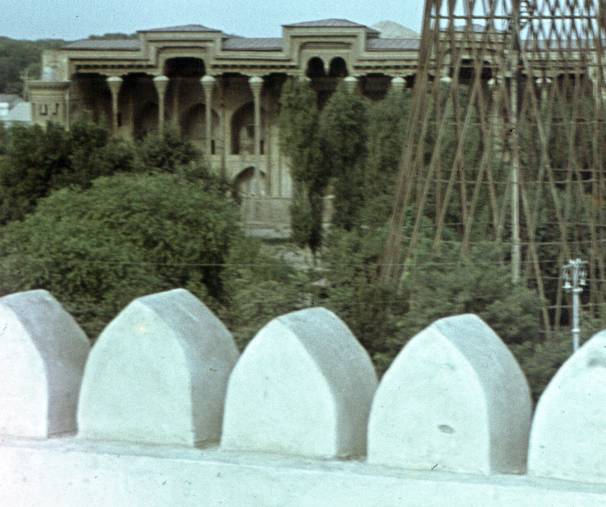 081-1.jpg