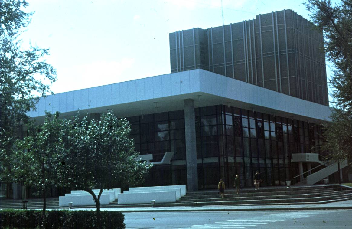 195.jpg
