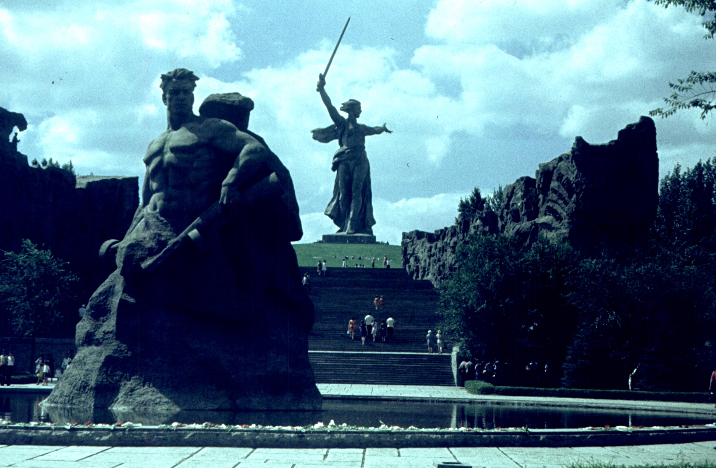 050.jpg