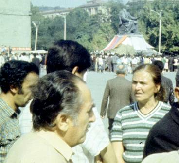 200-1.jpg