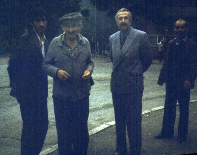 015.jpg